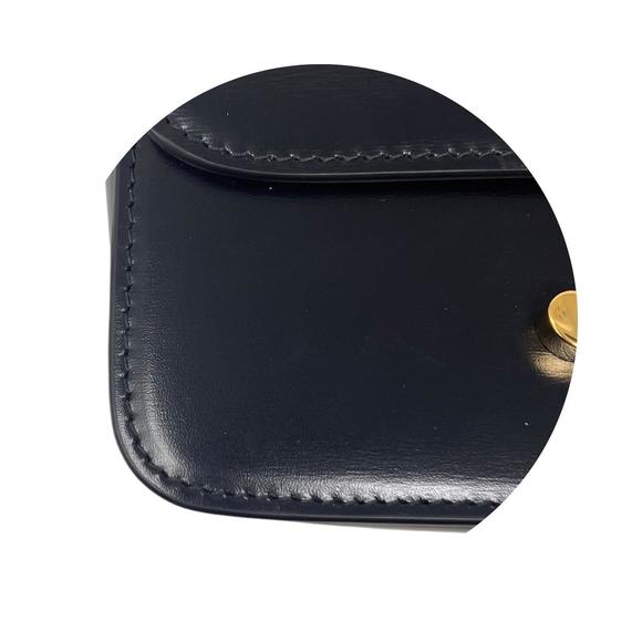 CELINE pre-loved teen triomphe bag in black - Picture 8 of 12